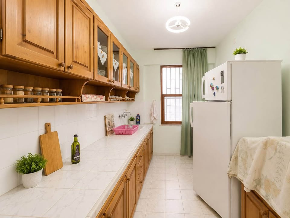 🏡 ALANYA TOSMUR’DA SATILIK 2+1 AYRI MUTFAK DAİRE 📍 Konum: Alanya / Tosmur 🔹 2+1 Ayrı Mutfak 🔹